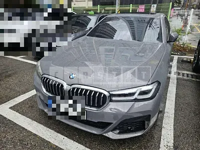 Photo 1 of 18: 2022 BMW 520i — Korean insurance auction