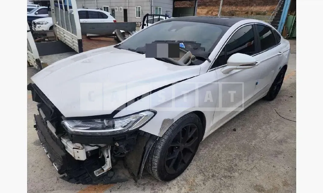 Photo 2 of 13: 2015 Ford Mondeo 2.0 — Korean insurance auction