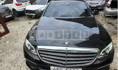Photo 1 of 7: 2018 Mercedes-Benz E300 4Matic — Korean insurance auction