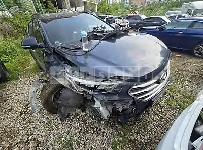 Photo 1 of 6: 2016 Hyundai Santa Fe — Korean insurance auction