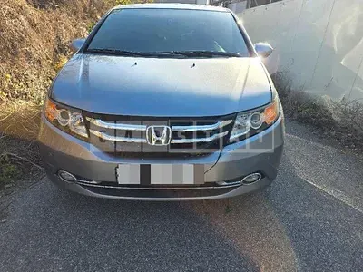 Photo 1 of 27: 2015 Honda Odyssey, VIN 5KBRL5860GB601038 — Korean insurance auction