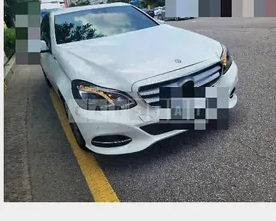 Photo 1 of 3: 2016 Mercedes-Benz E220 BlueTec — Korean insurance auction