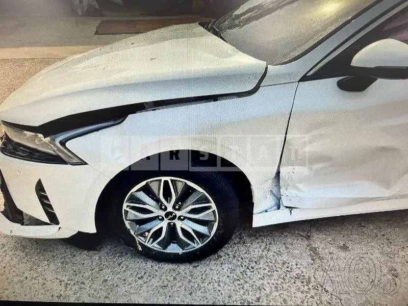 Photo 2 of 49: 2023 Kia K5, VIN KNAG341JBPA028208 — Korean insurance auction