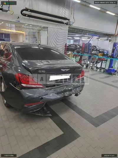 Photo 1 of 13: 2019 Genesis G70, VIN KMTG341ADKU034707 — Korean insurance auction