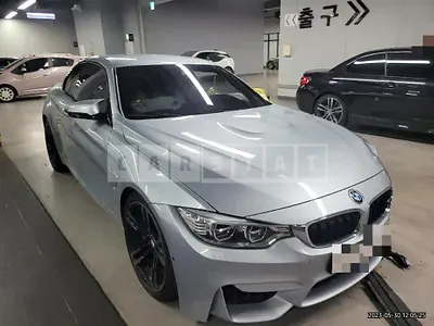 Photo 1 of 21: 2017 BMW M4 Convertible, VIN WBS3U9107H5G42696 — Korean insurance auction