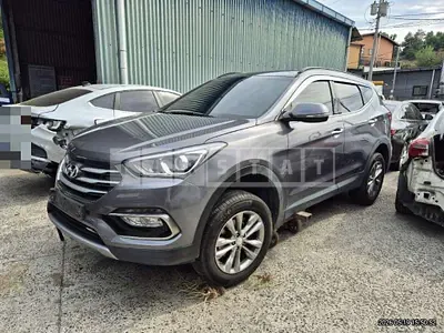 Photo 1 of 7: 2015 Hyundai Santa Fe DM — Korean insurance auction
