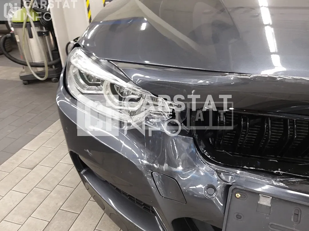 Photo 2 of 9: 2018 BMW 320d, VIN WBA8C5104JA076643 — Korean insurance auction