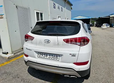 Photo 1 of 29: 2017 Hyundai Tucson, VIN KMHJ281ADHU479055 — Korean insurance auction
