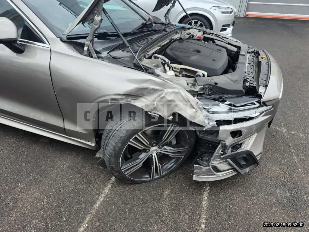 Photo 2 of 16: 2019 Volvo S60T5, VIN 7JRZS102DLG030148 — Korean insurance auction