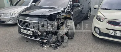 Photo 1 of 5: 2019 Kia Carnival — Korean insurance auction