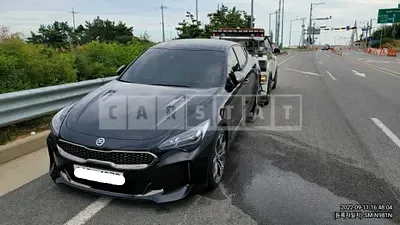 Photo 1 of 11: 2020 Kia Stinger, VIN KNAE351ABLS084289 — Korean insurance auction