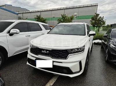 Photo 1 of 18: 2023 Kia Sorento — Korean insurance auction