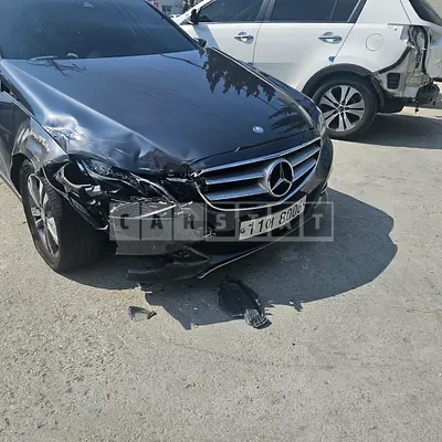 Photo 1 of 8: 2015 Mercedes-Benz E220 BlueTec, VIN WDDHF0AB5FB155115 — Korean insurance auction