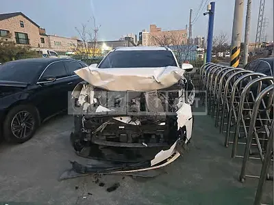 Photo 1 of 15: 2019 Kia Sorento — Korean insurance auction