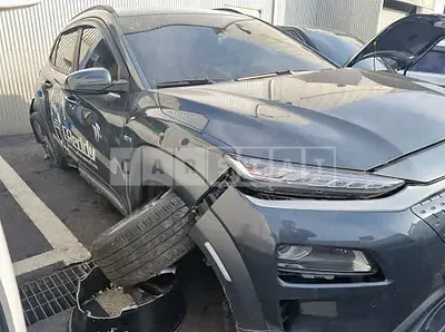 Photo 1 of 12: 2019 Hyundai Kona Electric, VIN KMHK381GFKU044202 — Korean insurance auction