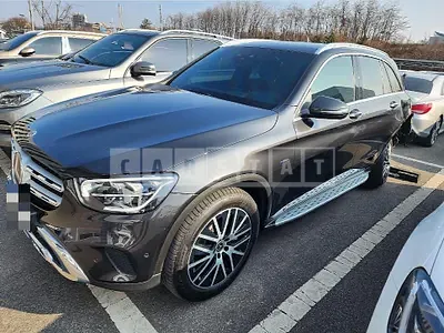 Photo 1 of 22: 2021 Mercedes-Benz GLC300 e 4Matic — Korean insurance auction