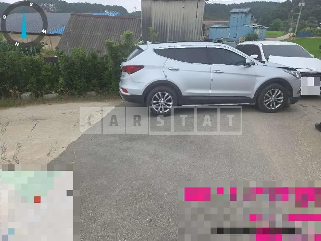 Photo 2 of 2: 2017 Hyundai Santa Fe DM 2.0 4WD — Korean insurance auction