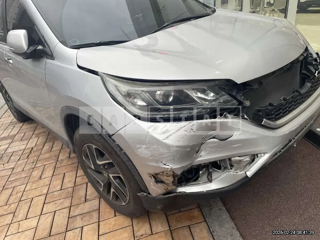 Photo 2 of 11: 2016 Honda CR-V 4WD — Korean insurance auction