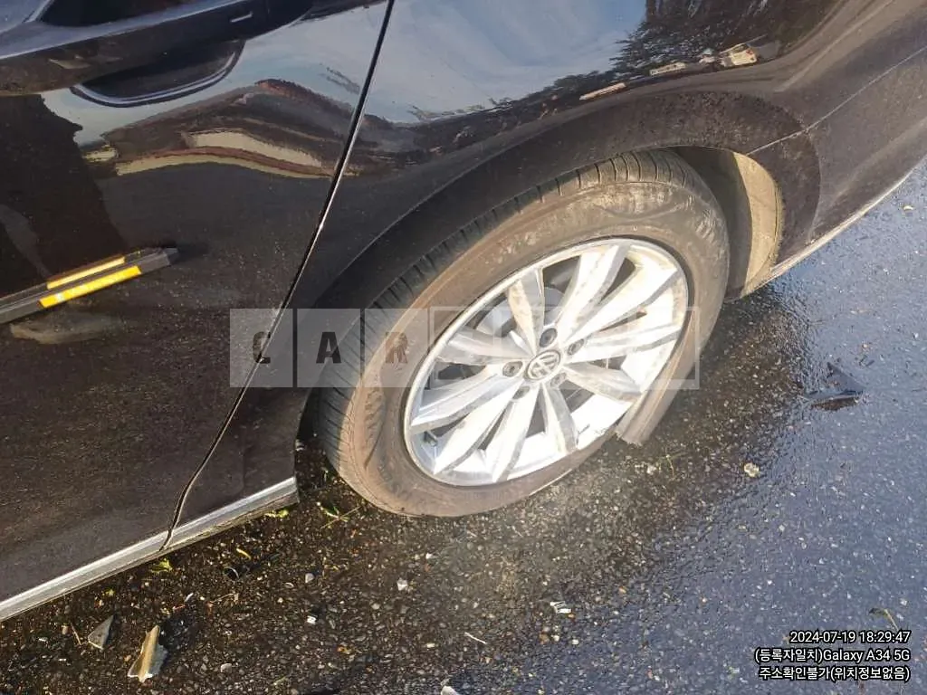 Photo 2 of 7: 2018 Volkswagen Passat GT 2.0TDI — Korean insurance auction