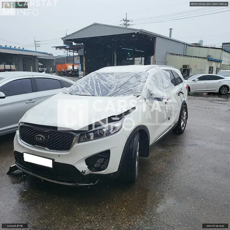 Photo 2 of 11: 2016 Kia Sorento, VIN KNAPK81ABGA237838 — Korean insurance auction