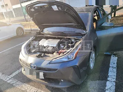 Photo 1 of 18: 2019 Toyota Prius 2WD, VIN JTDKARFU0K3099134 — Korean insurance auction