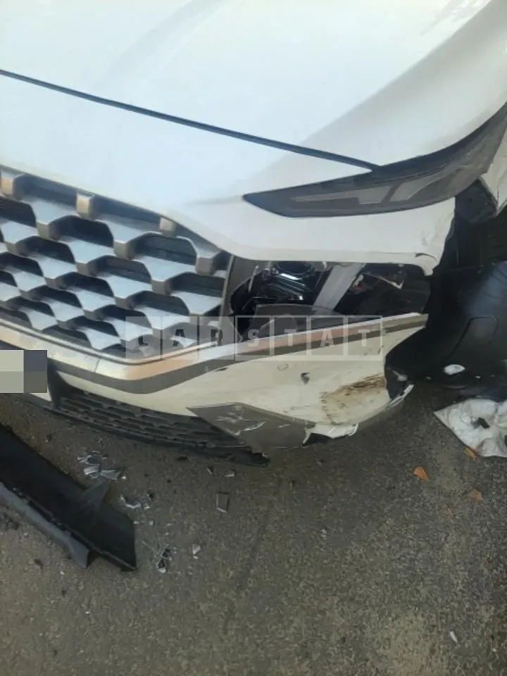 Photo 2 of 17: 2022 Hyundai Santa Fe Hybrid, VIN KMHS3811BNU050391 — Korean insurance auction