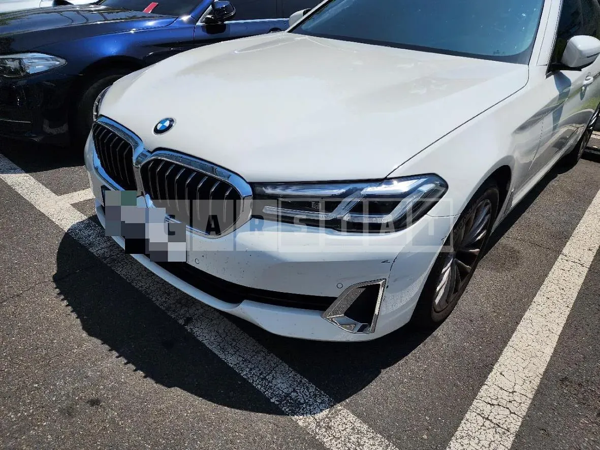 Photo 2 of 3: 2022 BMW (parts) 530i Light — Korean insurance auction