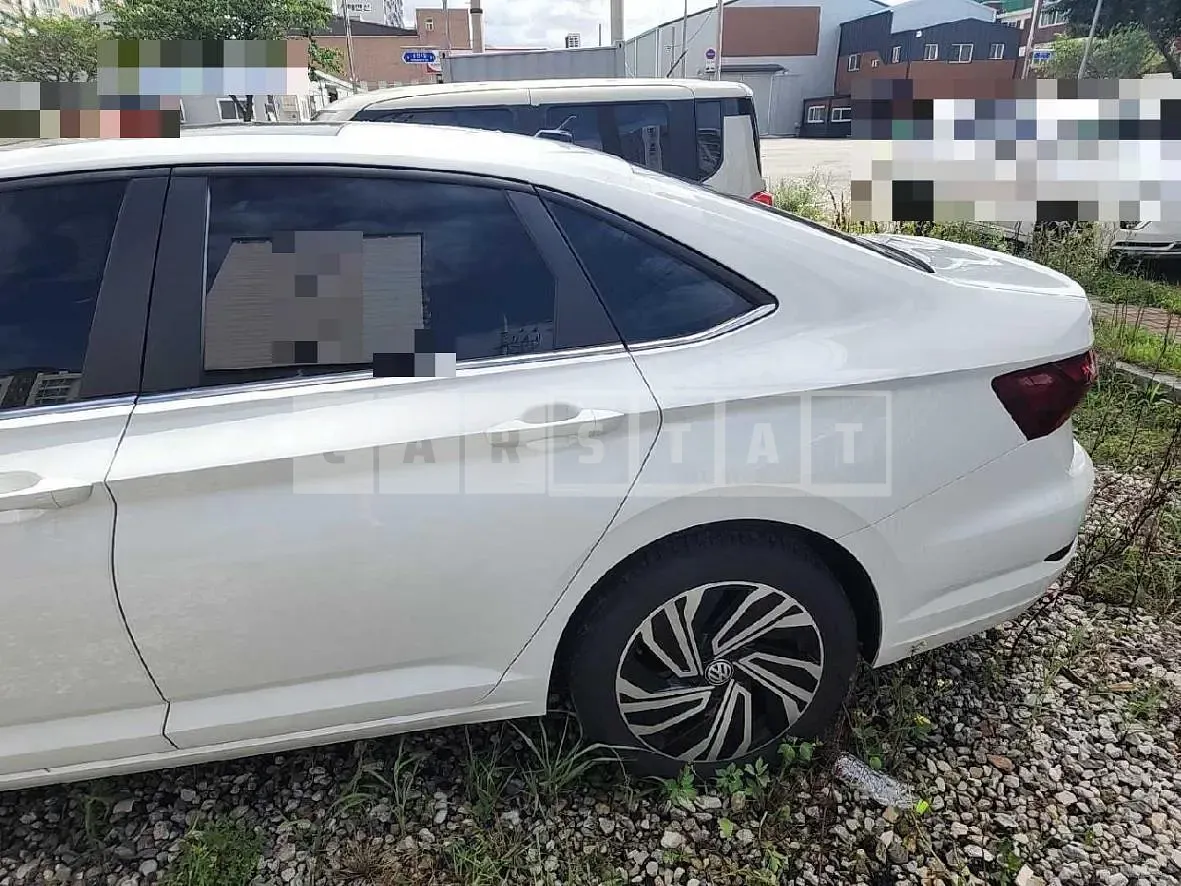 Photo 2 of 18: 2021 Volkswagen Jetta 1.4 TSI — Korean insurance auction