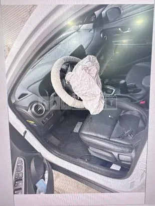 Photo 3 of 3: 2019 Hyundai Kona, VIN KMHK4815GKU381647 — Korean insurance auction