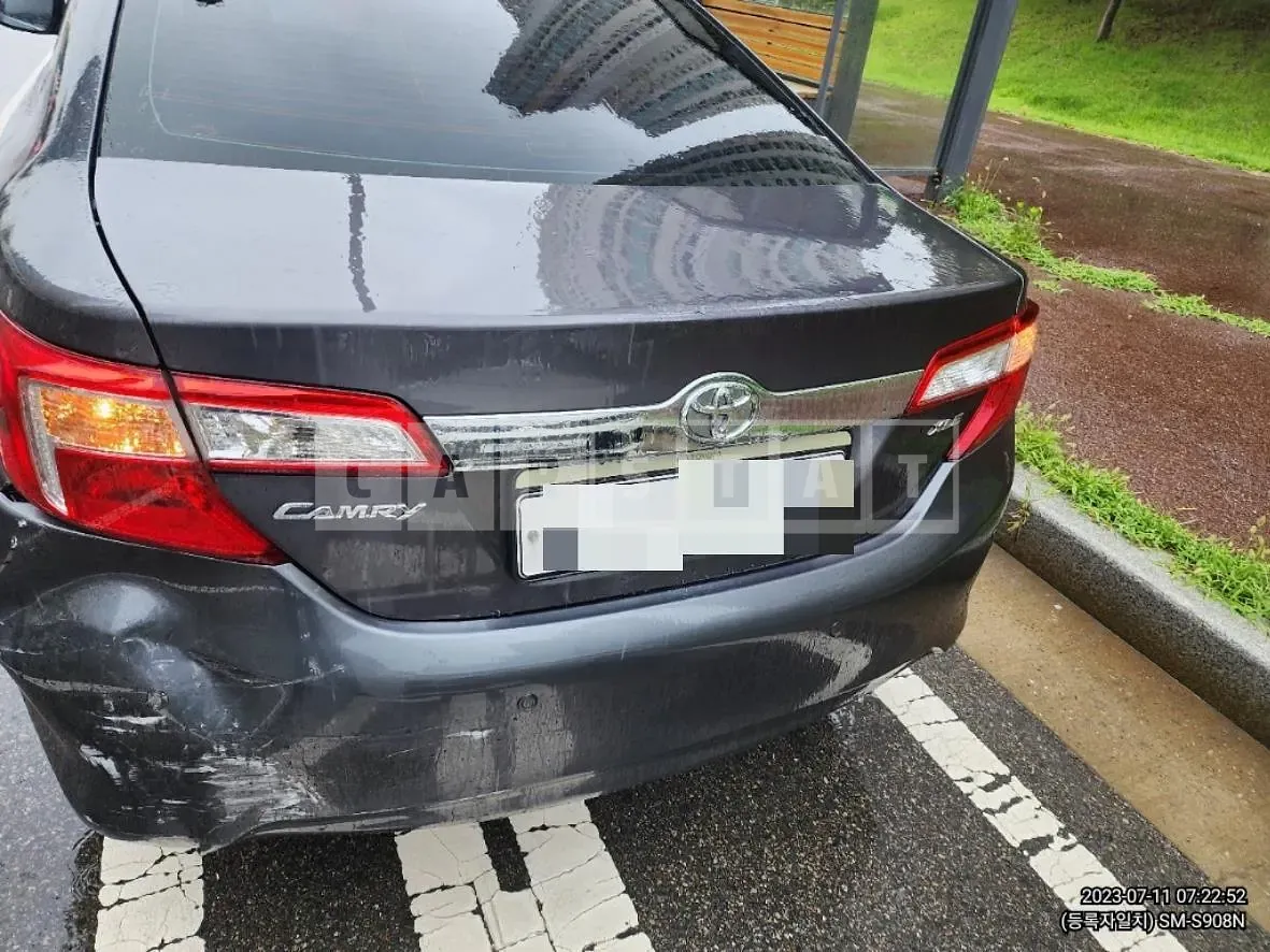 Photo 2 of 66: 2014 Toyota Camry — Korean insurance auction