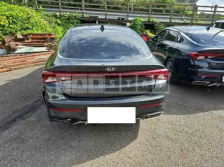 Photo 2 of 9: 2020 Kia K5 — Korean insurance auction