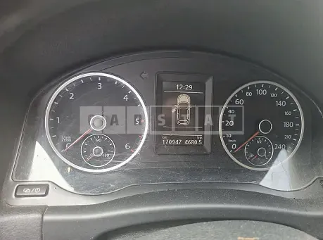 Photo 2 of 21: 2015 Volkswagen Tiguan 2.0 TDI Blue Motion, VIN WVGZZZ5NZFW574034 — Korean insurance auction