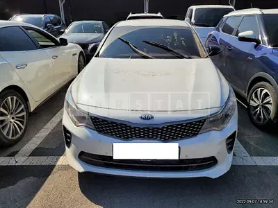 Photo 1 of 16: 2018 Kia K5, VIN KNAGT411BJA179989 — Korean insurance auction