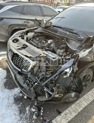 Photo 1 of 24: 2018 Kia Sorento — Korean insurance auction