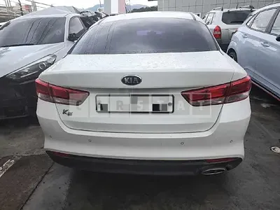 Photo 1 of 11: 2016 Kia K5 2.0(LPI) — Korean insurance auction