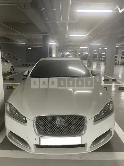 Photo 1 of 29: 2015 Jaguar XF, VIN SAJAA05S5FPU80310 — Korean insurance auction