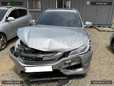 Photo 1 of 14: 2017 Honda Accord 2.4, VIN 1HGCR2680HA511873 — Korean insurance auction