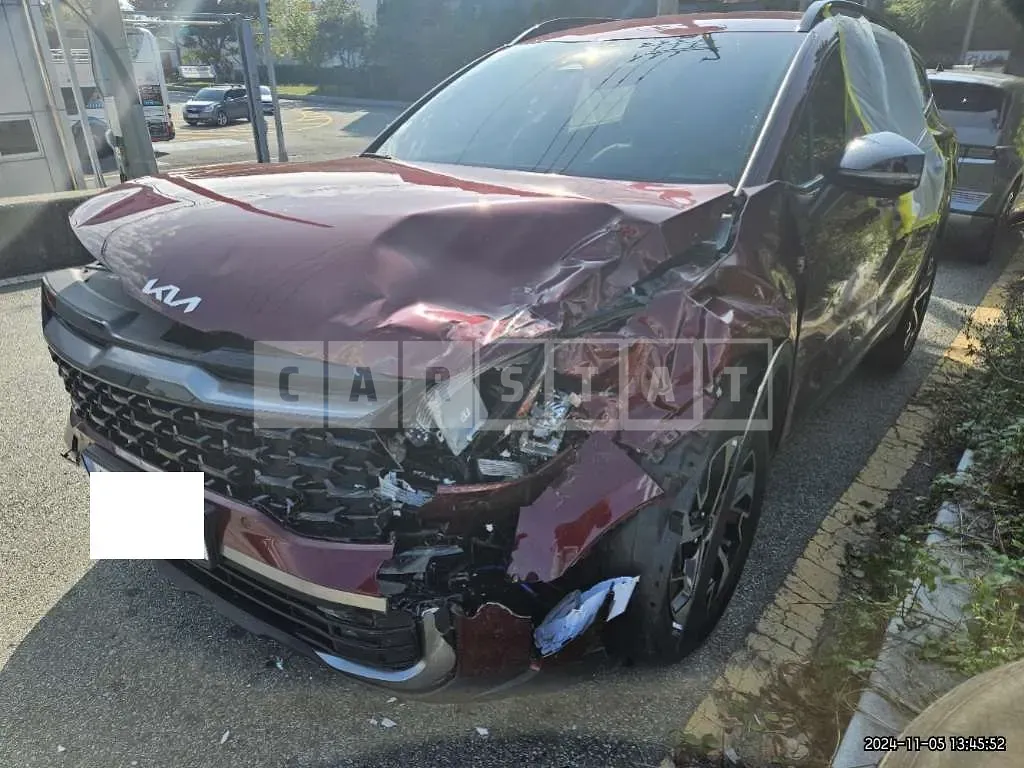Photo 2 of 9: 2022 Kia Sportage — Korean insurance auction