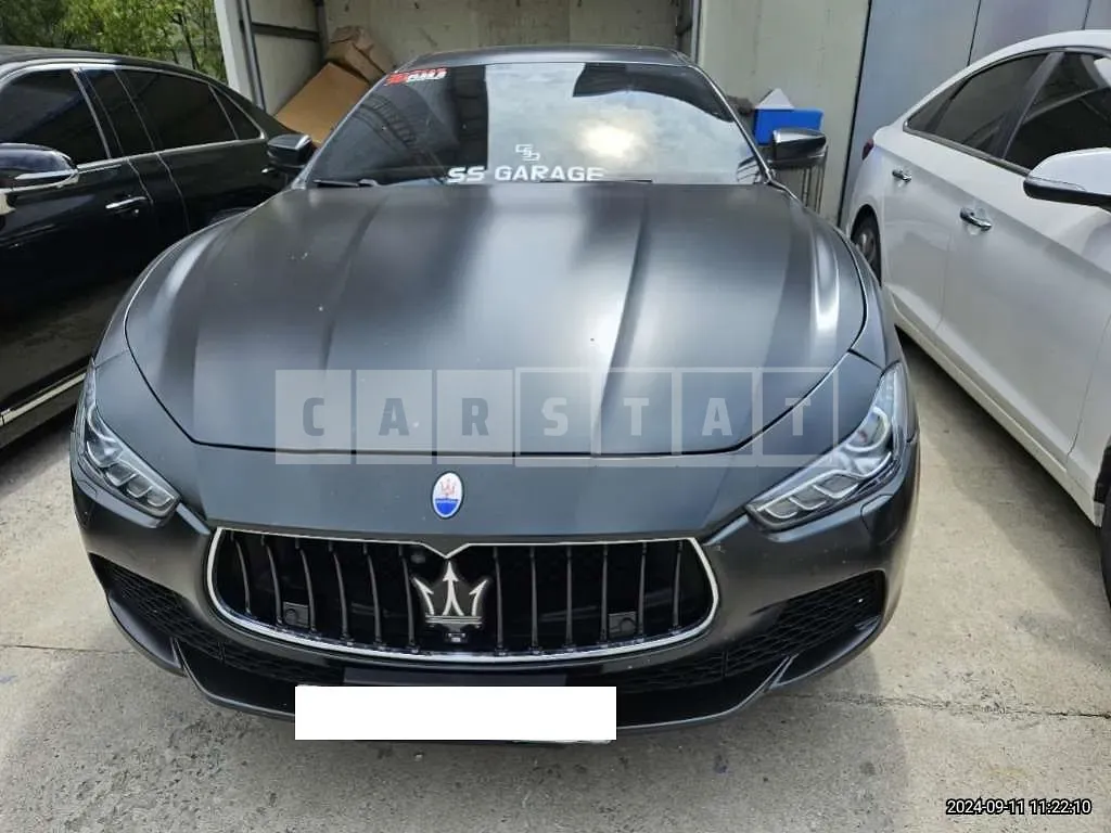 Photo 2 of 24: 2017 Maserati Gibbli S Q4 — Korean insurance auction