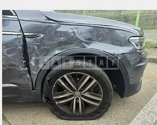 Photo 2 of 21: 2020 Volkswagen Tiguan Allspace 2.0 TDI — Korean insurance auction