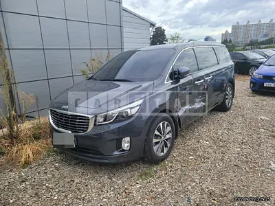 Photo 1 of 12: 2017 Kia Carnival 11 -Seater — Korean insurance auction