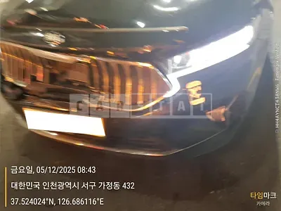 Photo 1 of 18: 2019 Kia K7, VIN KNALD416BLA195773 — Korean insurance auction