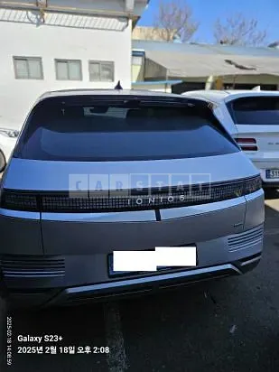 Photo 2 of 23: 2022 Hyundai IONIQ 5 — Korean insurance auction