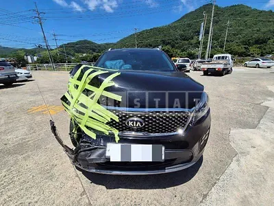 Photo 1 of 11: 2016 Kia Sorento — Korean insurance auction