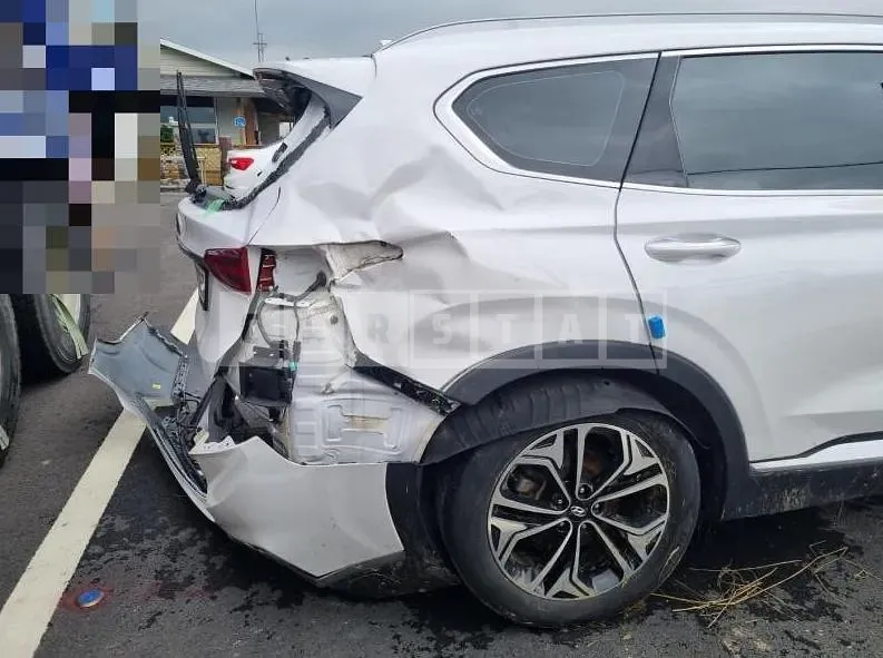Photo 2 of 23: 2019 Hyundai Santa Fe TM 2.0 (Gasoline) — Korean insurance auction