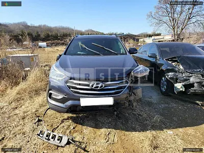 Photo 1 of 12: 2016 Hyundai Santa Fe, VIN KMHSW81UBHU726101 — Korean insurance auction