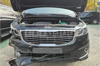 Photo 1 of 8: 2018 Kia Carnival — Korean insurance auction