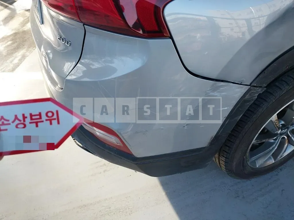 Photo 2 of 15: 2018 Hyundai Santa Fe TM 2.0, VIN KMHS281BBKU051527 — Korean insurance auction