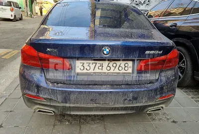 Photo 1 of 32: 2020 BMW 520d xDrive M Sport Package, VIN WBAJF5107LCE66980 — Korean insurance auction