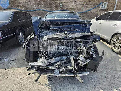Photo 1 of 19: 2022 BMW 530i, VIN WBA71BH08NCJ23687 — Korean insurance auction